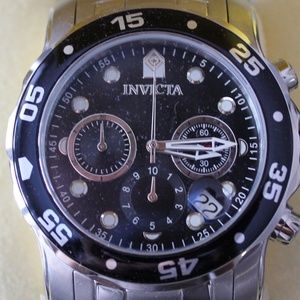 Invicta Never Worn! Still has the watch plastic on